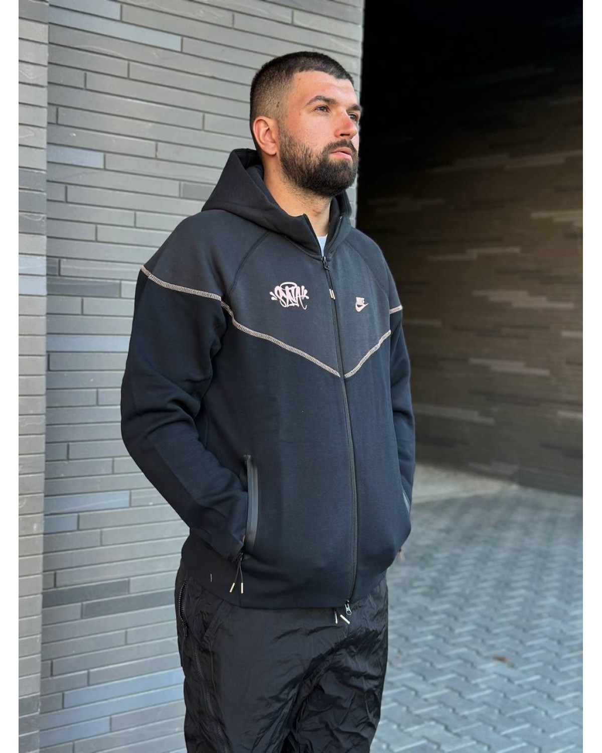 Кофта Nike Tech Syna World Central CEE