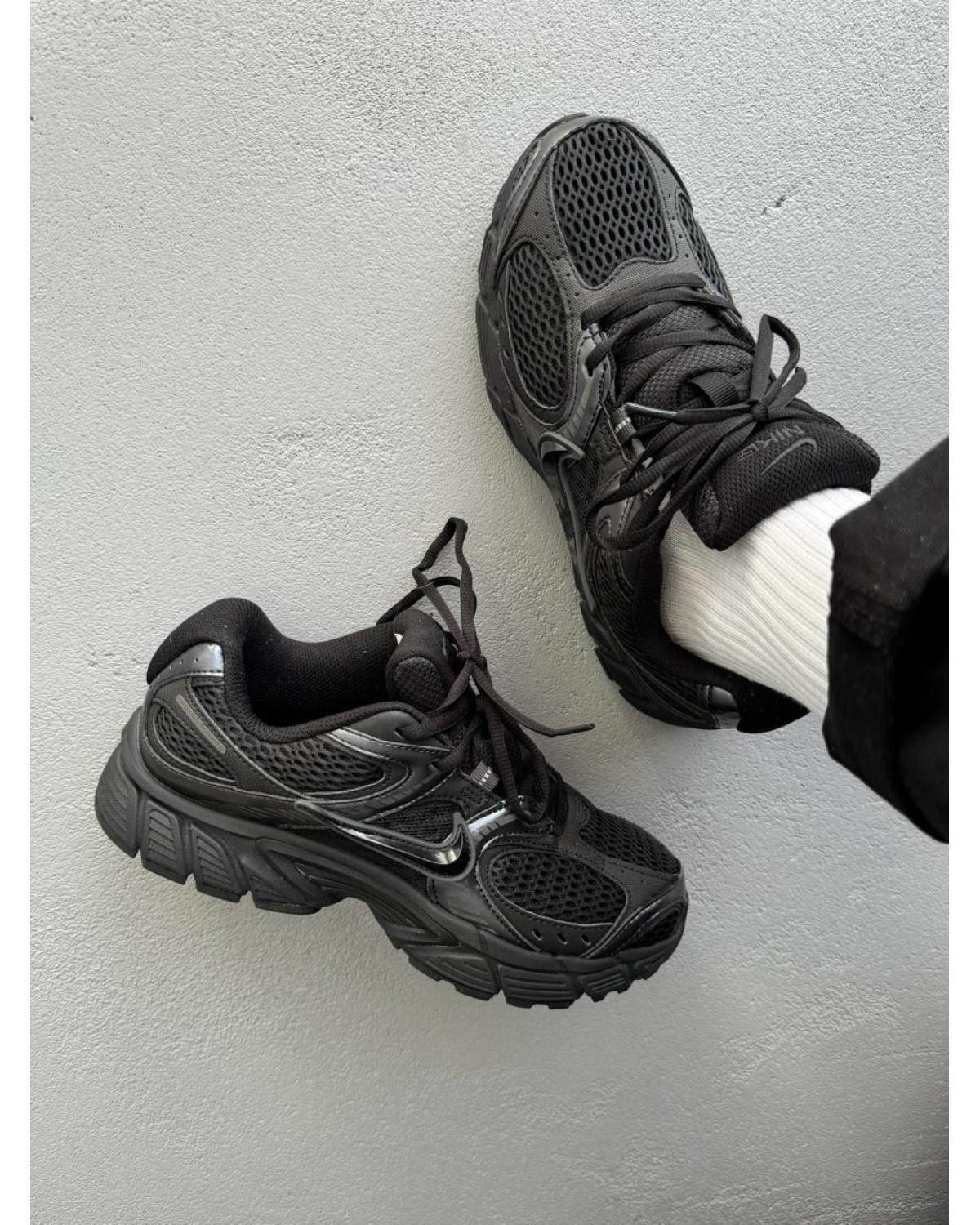 Nike V5 RNR Triple Black