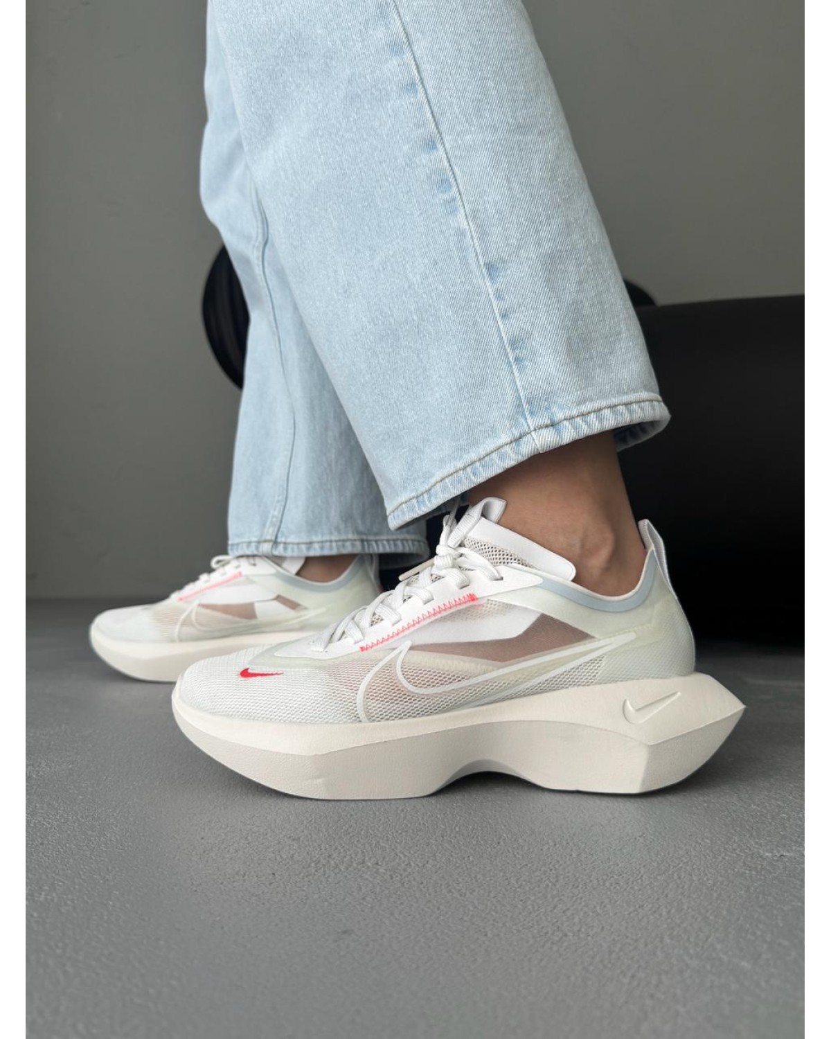 Nike Vista White/Red