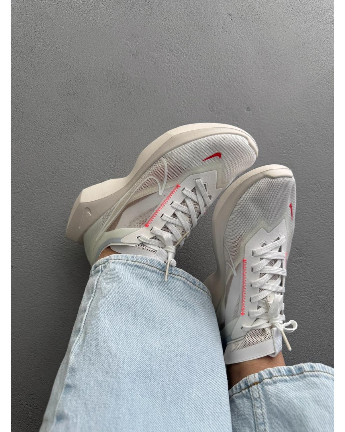 Nike Vista White/Red