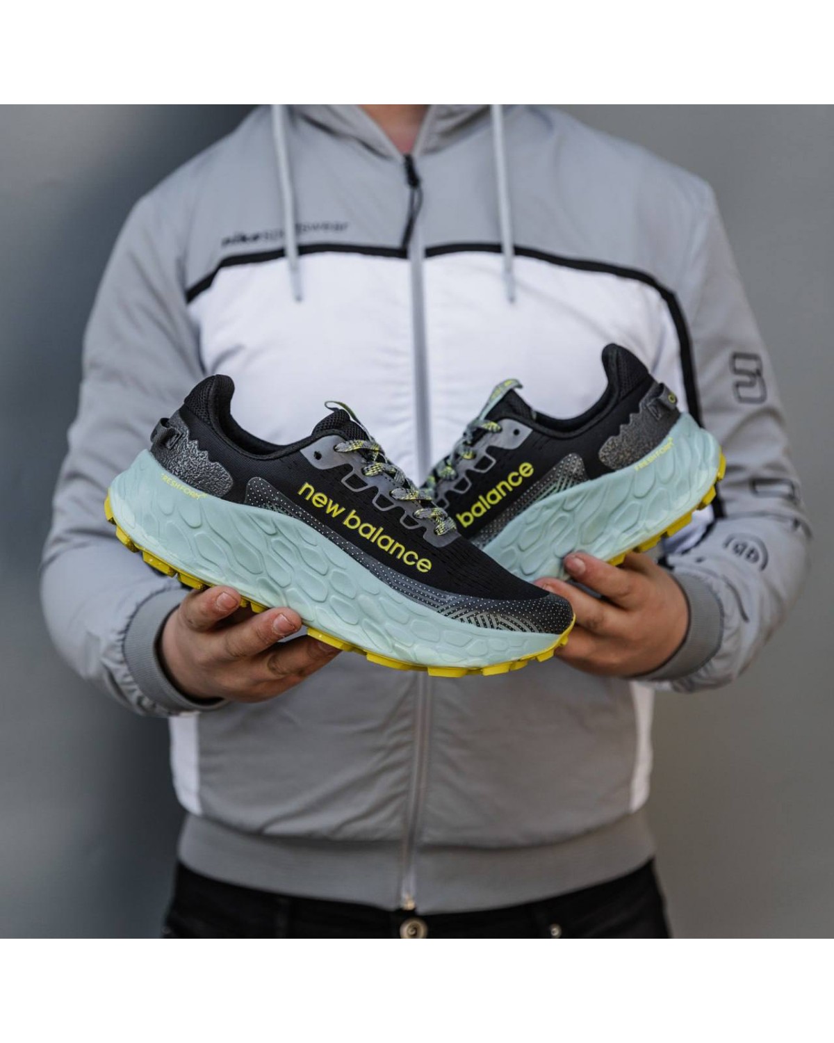 New Balance More Trail v3