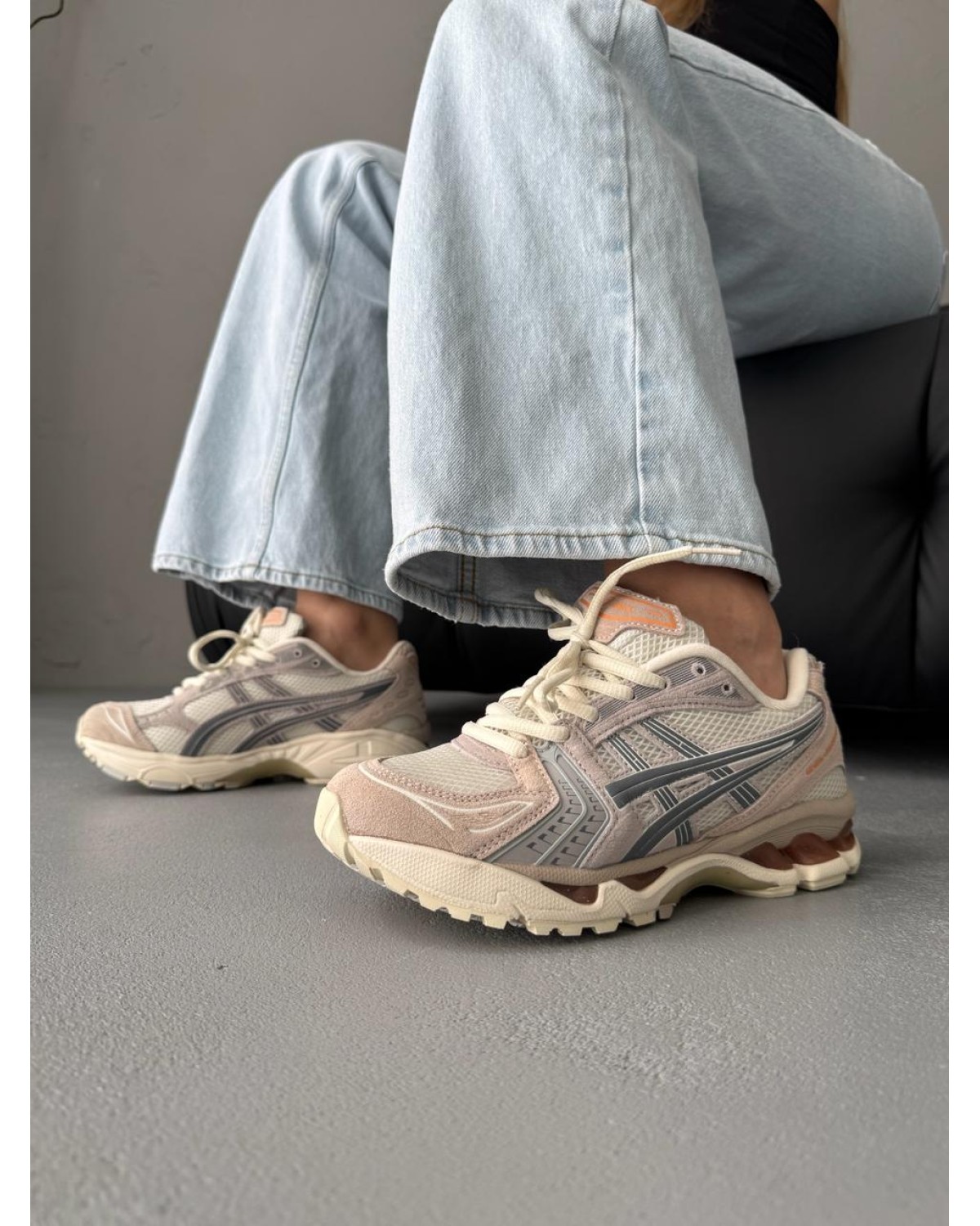 Asics  Gel-Kayano 14 Peach Cream