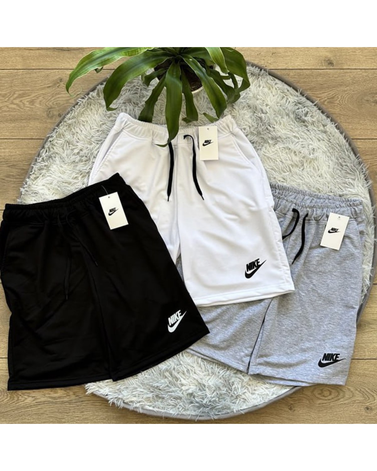 Шорти Nike Mini Logo