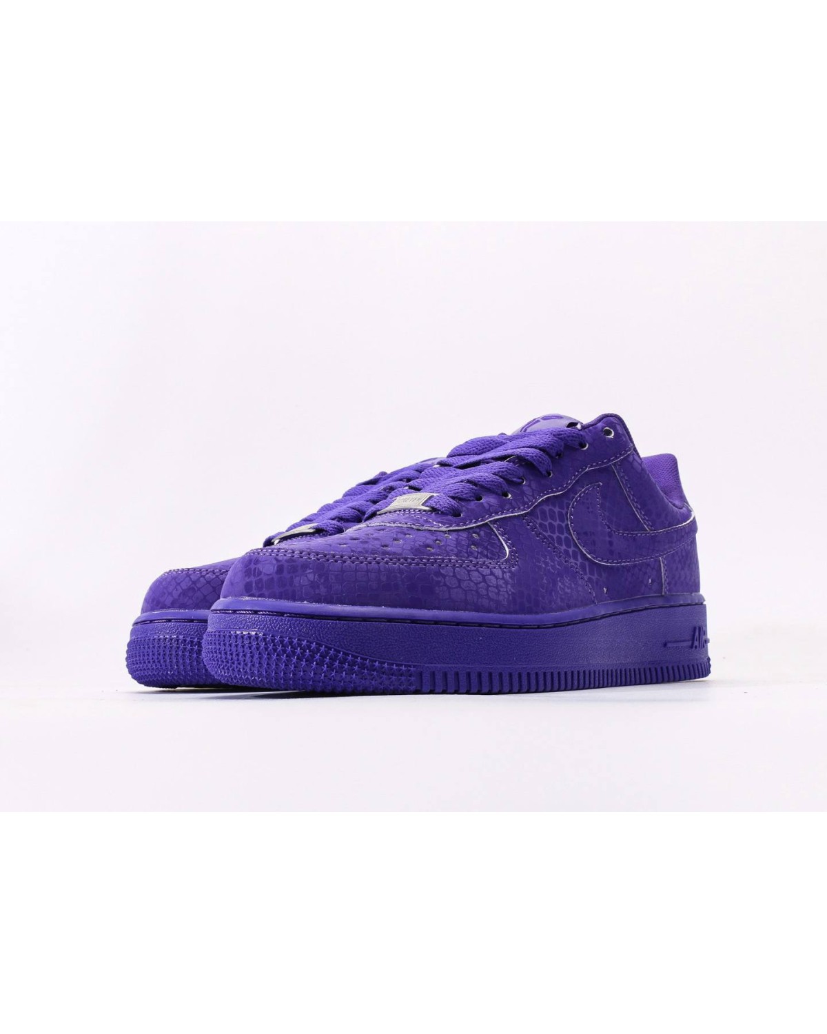 Kobe Bryant x Nike Air Force 1 Low 'Court Purple 8/24'