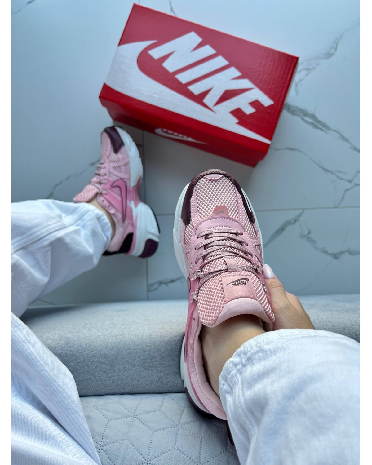 Nike V2K Run Triple Pink
