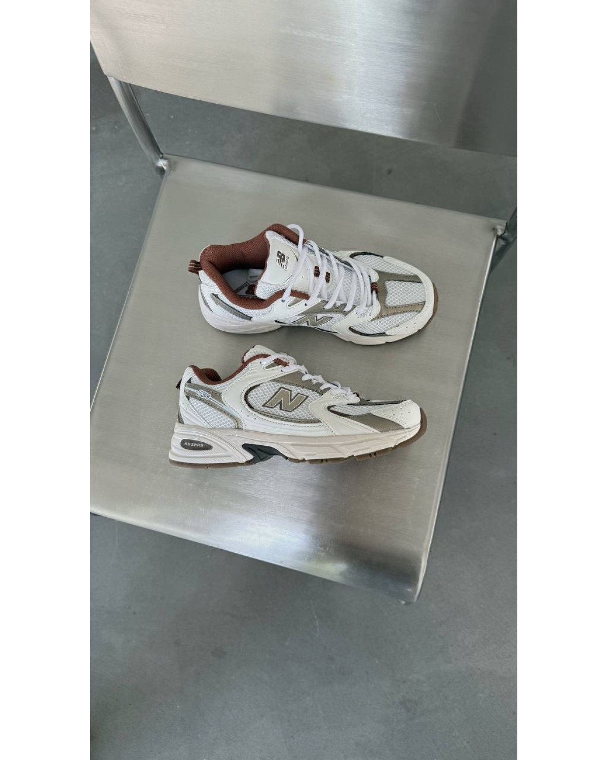 New Balance 530
