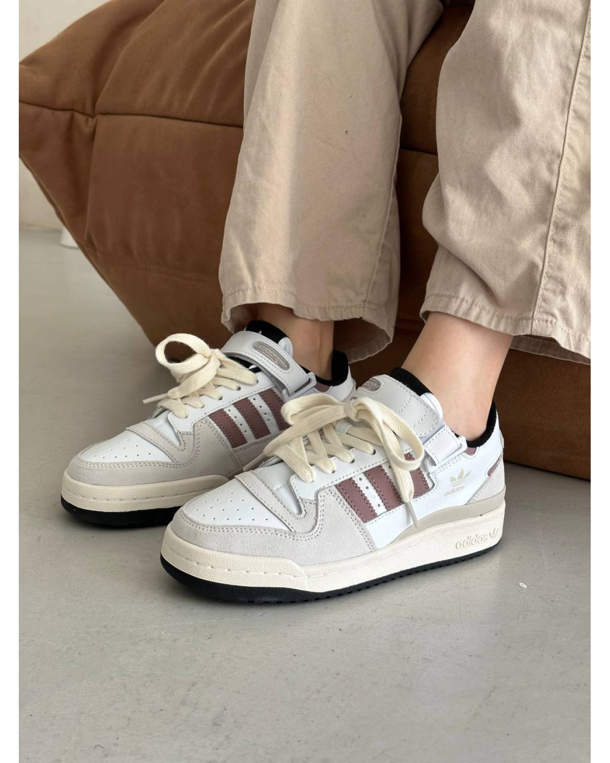 Adidas Forum Low Brown