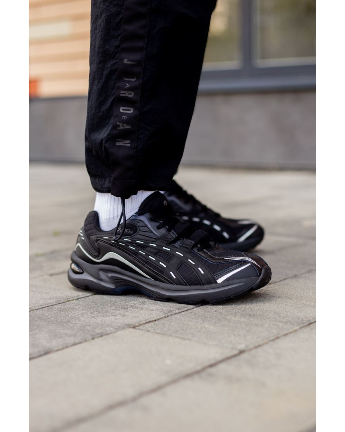 Asics Gel-Preleus Black