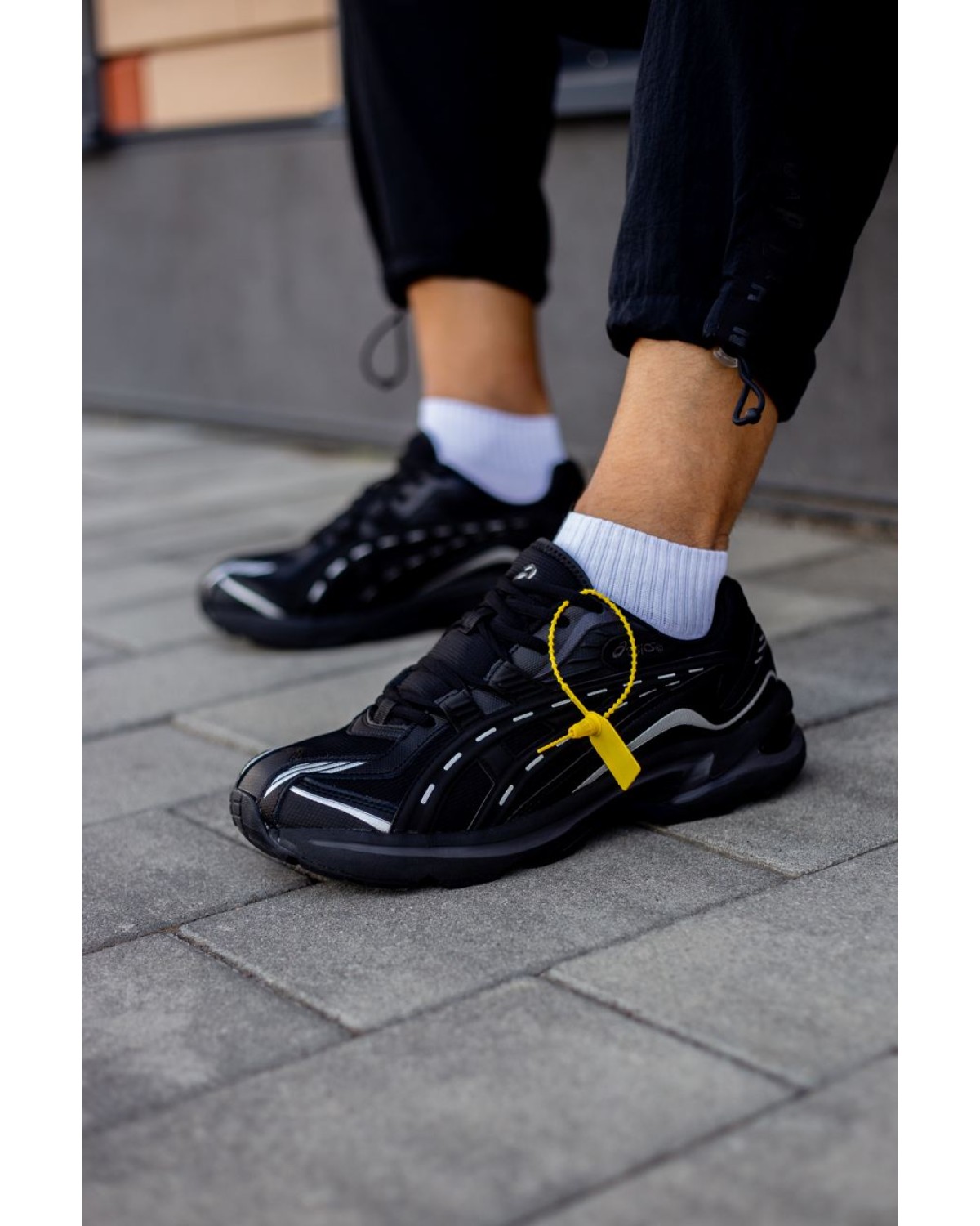 Asics Gel-Preleus Black