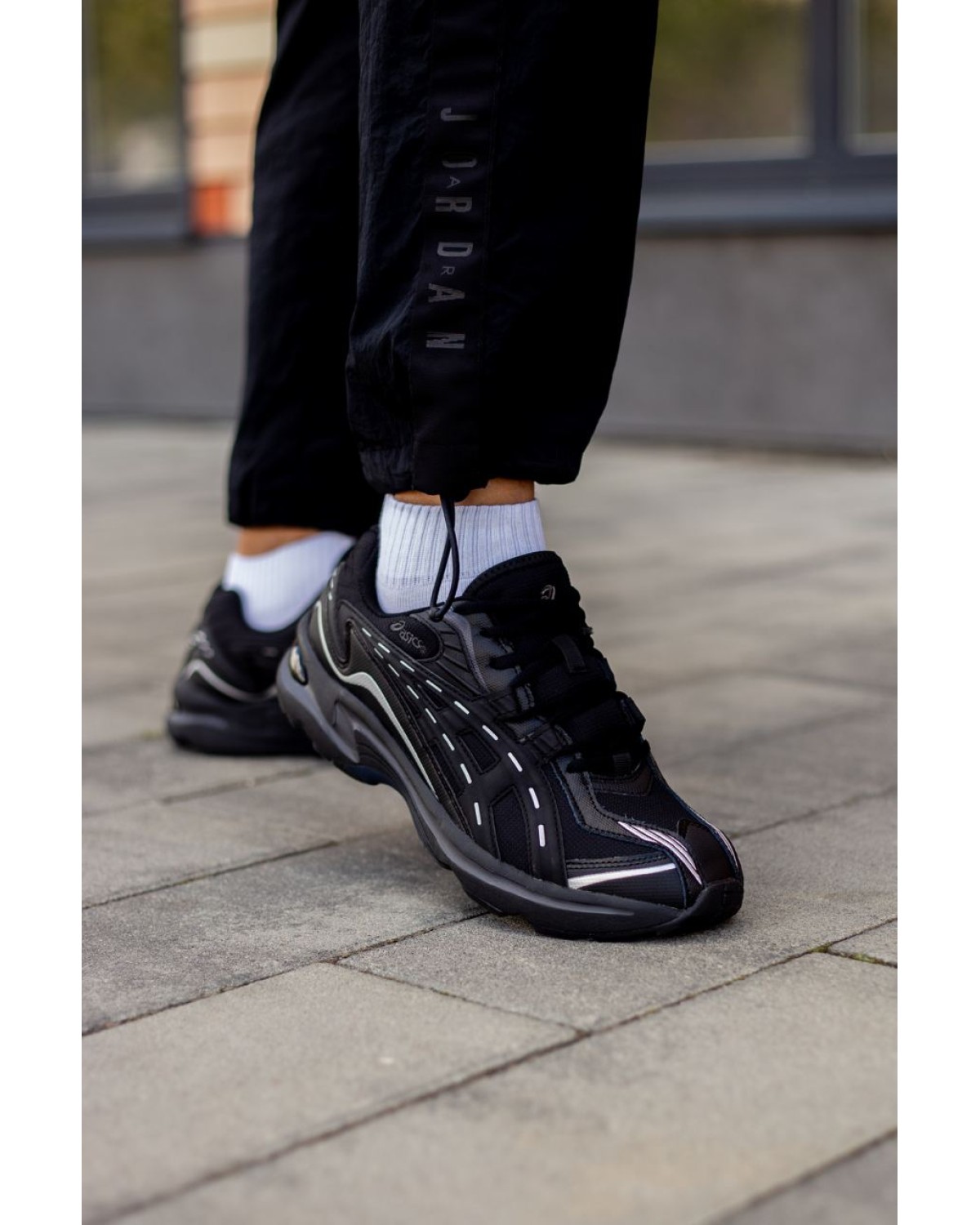 Asics Gel-Preleus Black