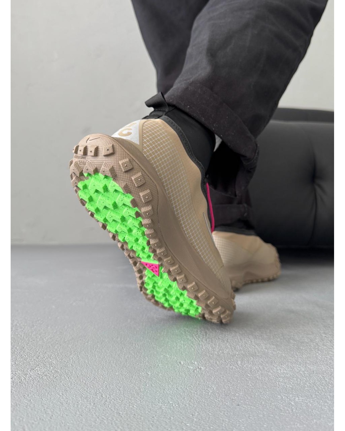 Nike ACG Mauntain Beige Gore-Tex