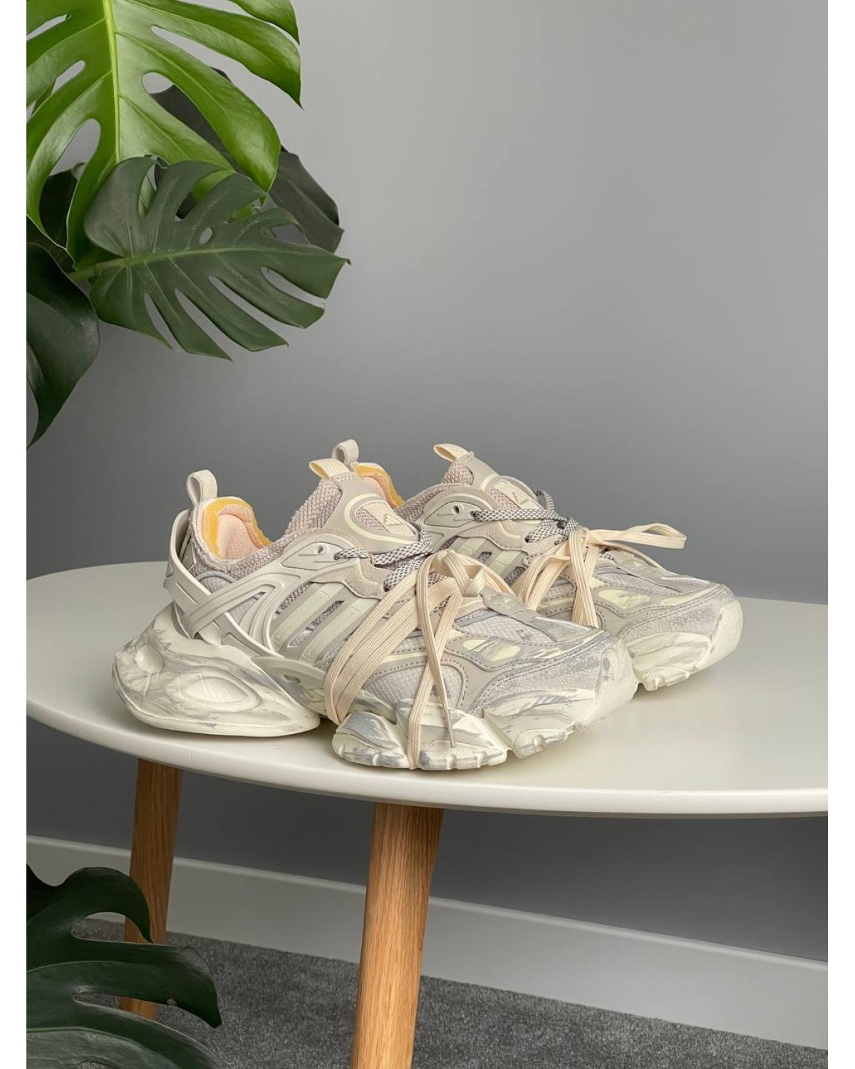 Adidas XLG Runner Deluxe Wonder Beige