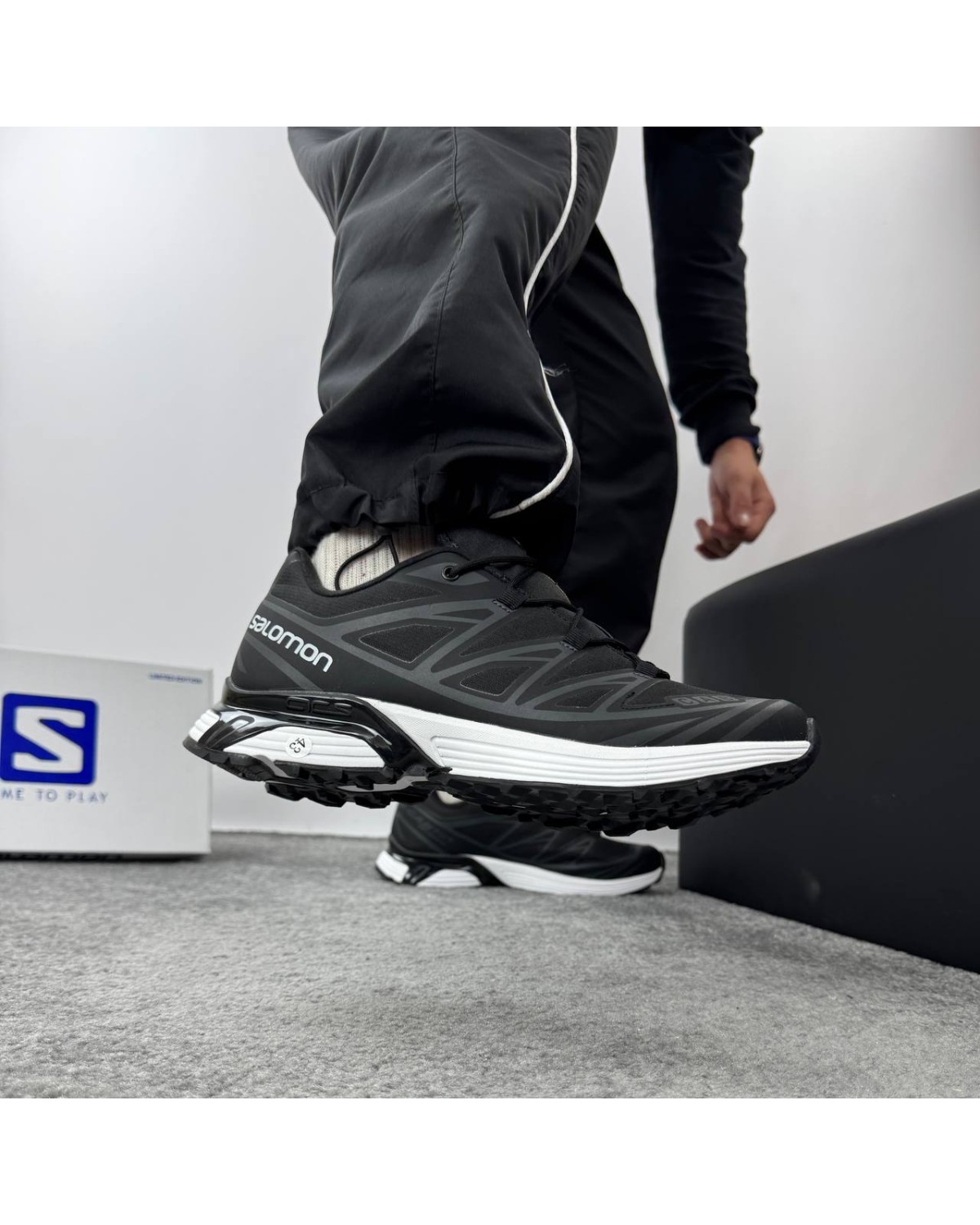 Salomon 8-CAB TX6 Gore-tex Black White