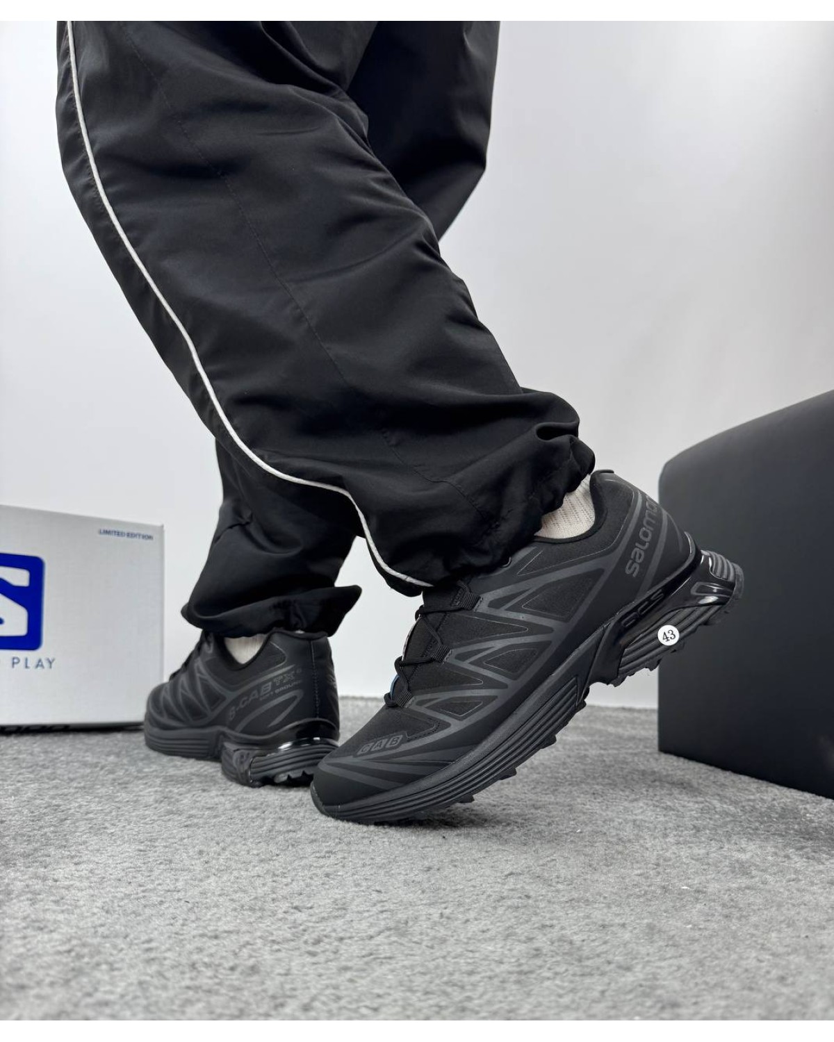 Salomon 8-CAB TX6 Gore-tex All Black