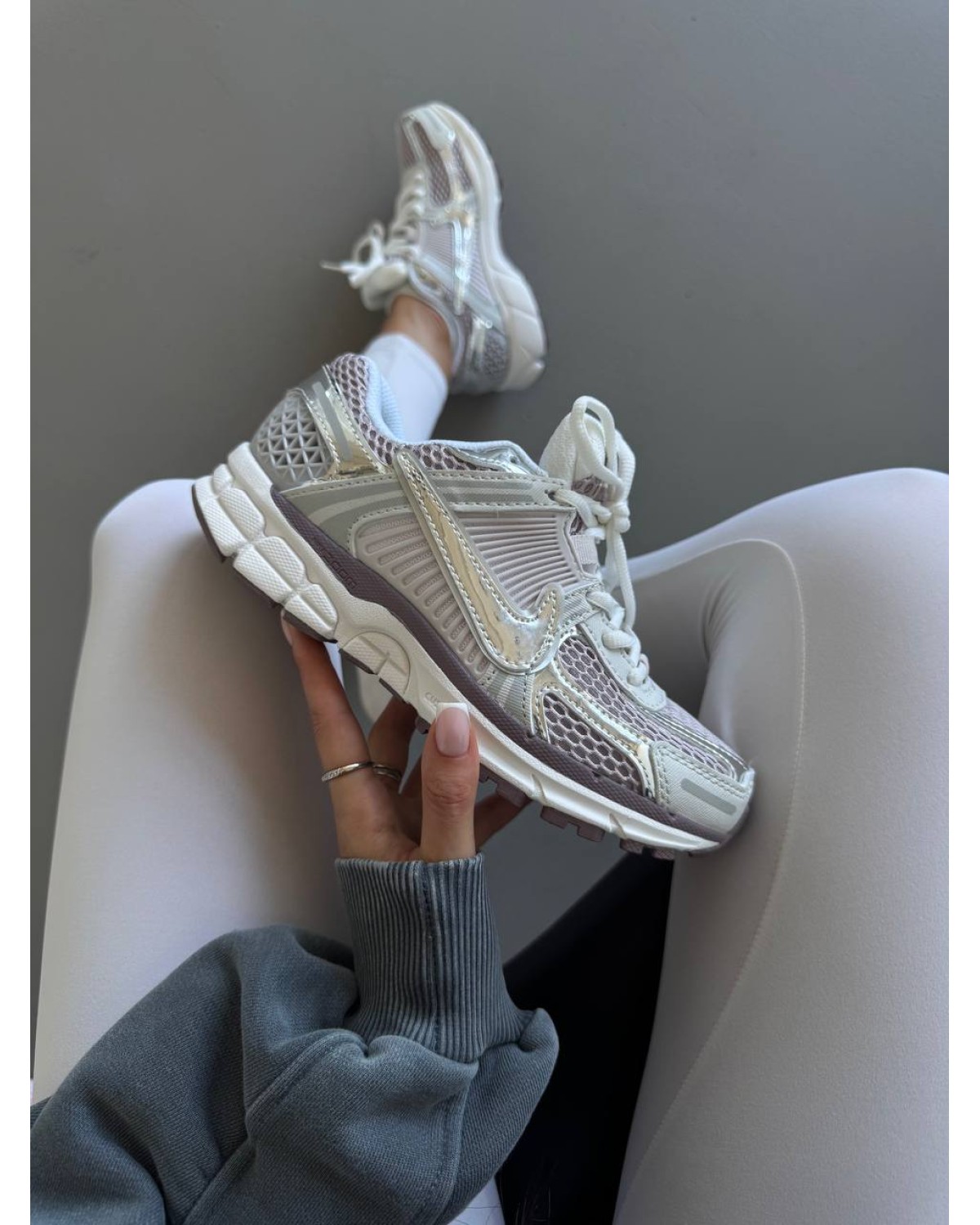Nike Zoom Vomero 5 Metallic Silver / Platinum Violet