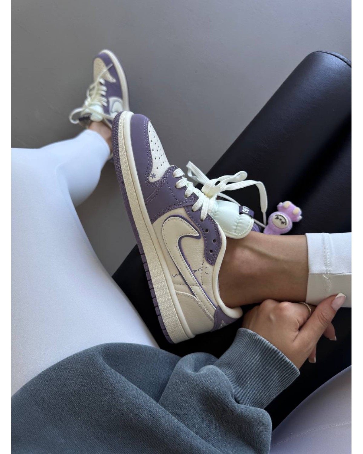 Nike Air Jordan Retro 1 Low  x Travis Scott x Labubu