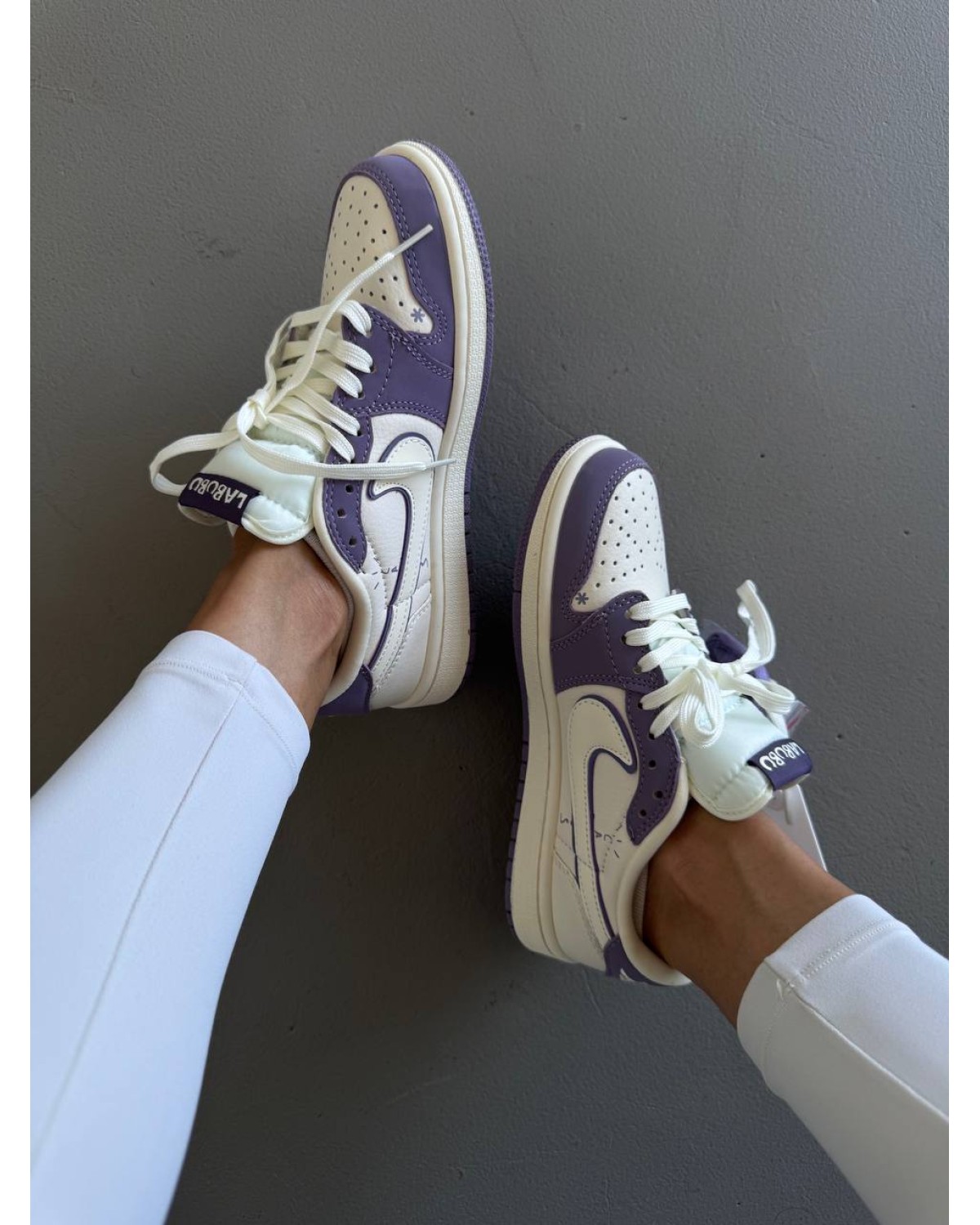 Nike Air Jordan Retro 1 Low  x Travis Scott x Labubu