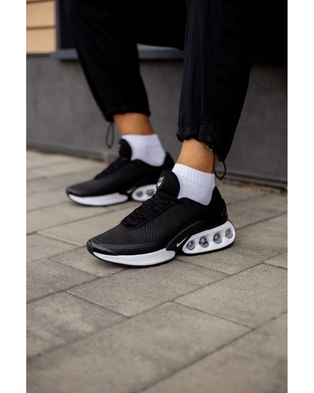 Nike Air Max DN Black/White