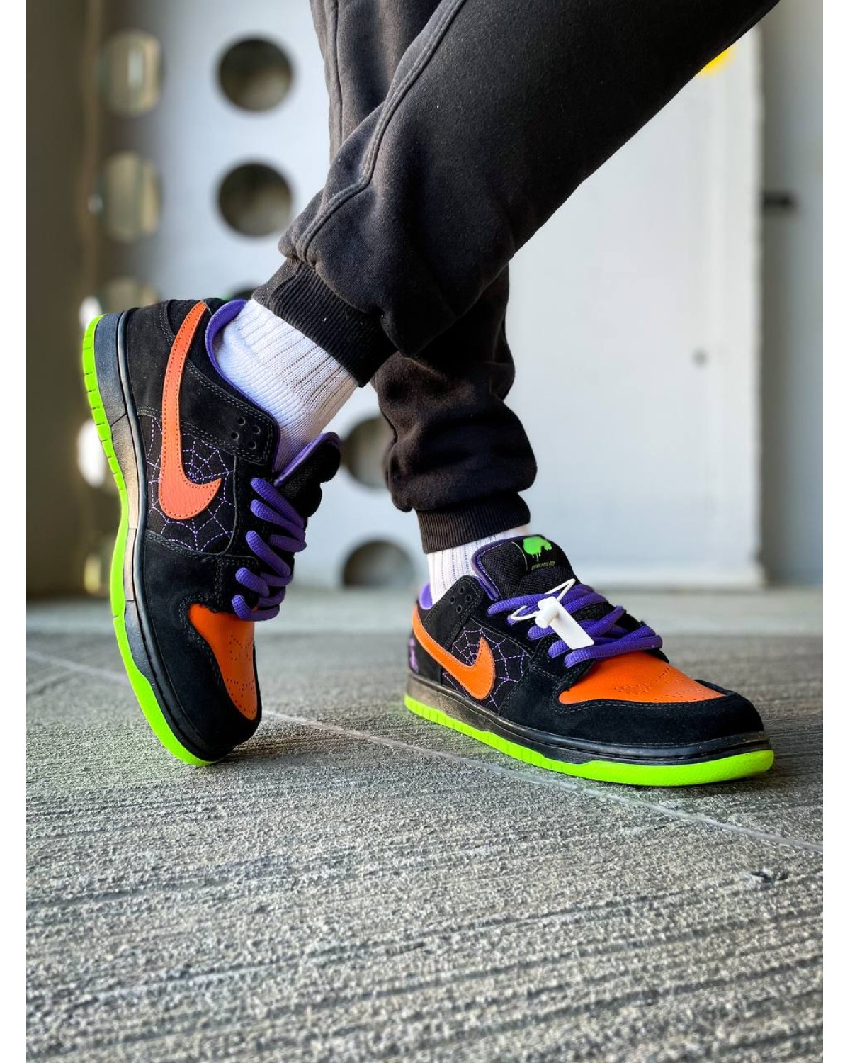 Nike SB Dunk Low Night of Mischief Halloween
