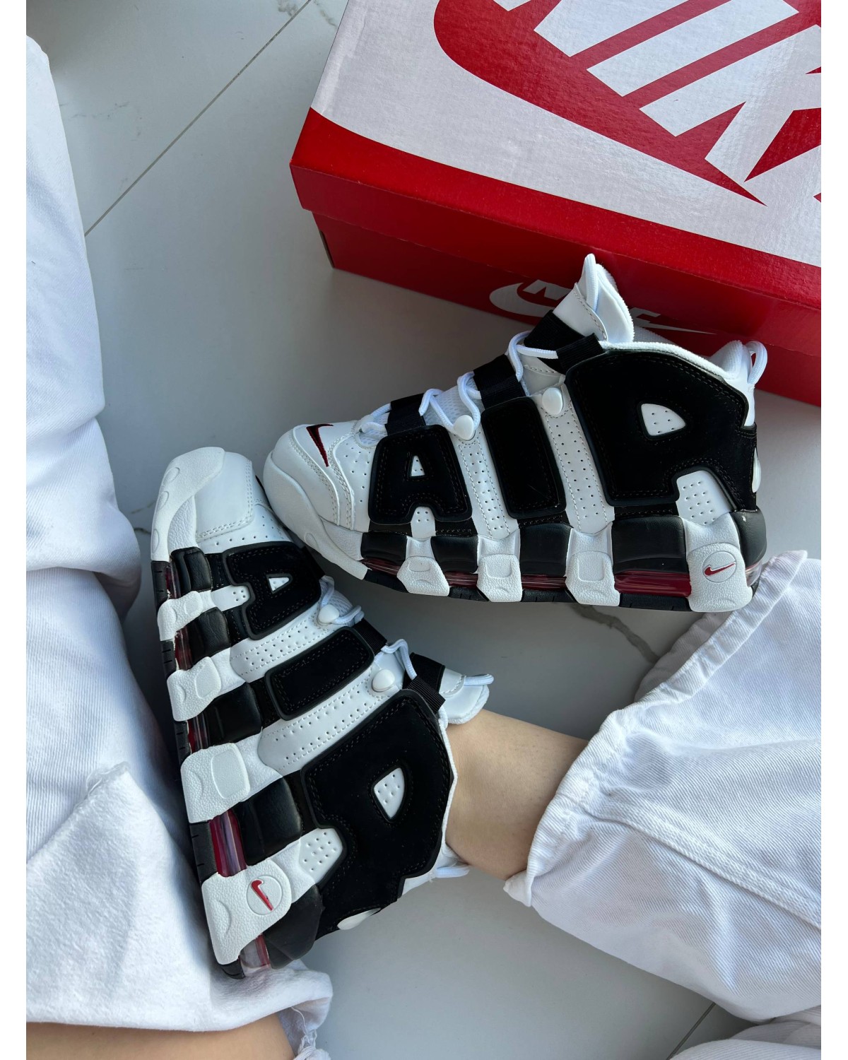 Nike Air More Uptempo White Black