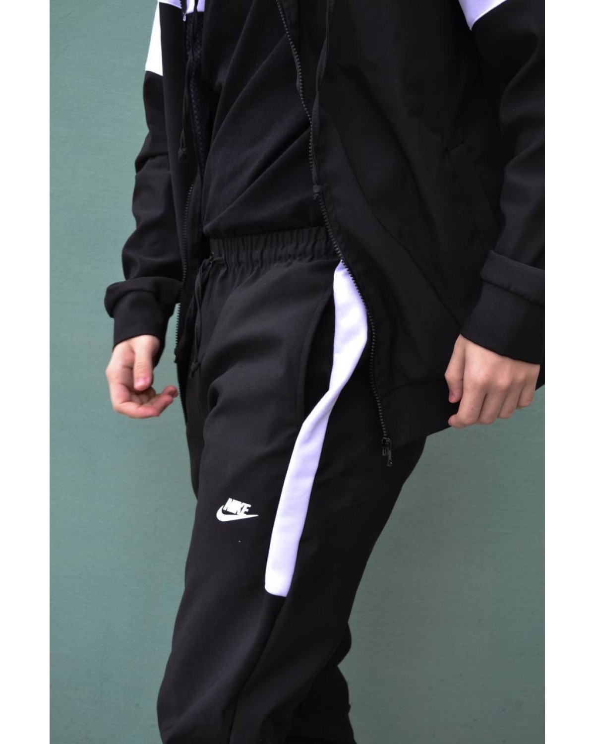 Спортивний костюм Nike