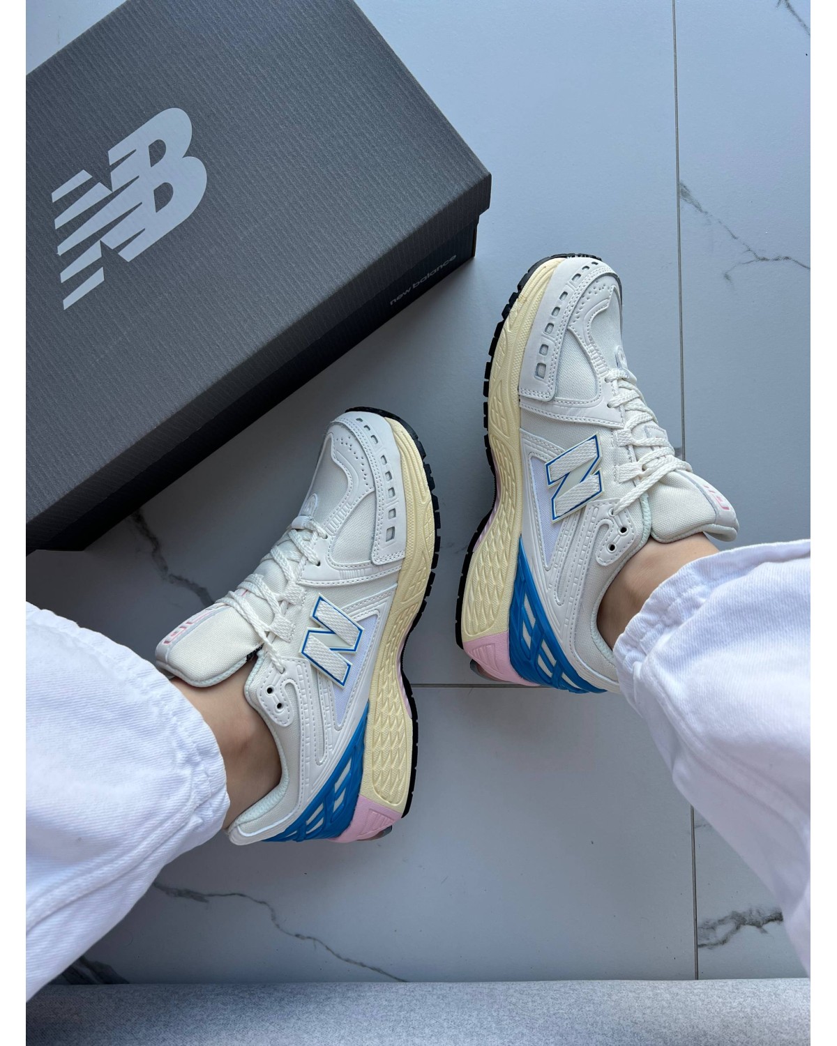 New Balance 1906R Cordura White Blue Pink