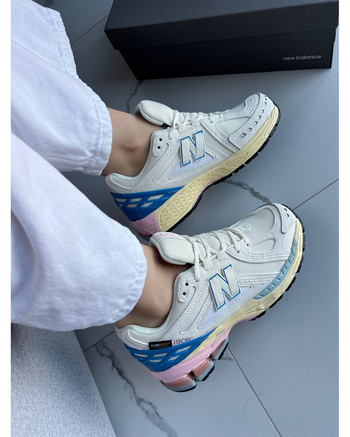 New Balance 1906R Cordura White Blue Pink