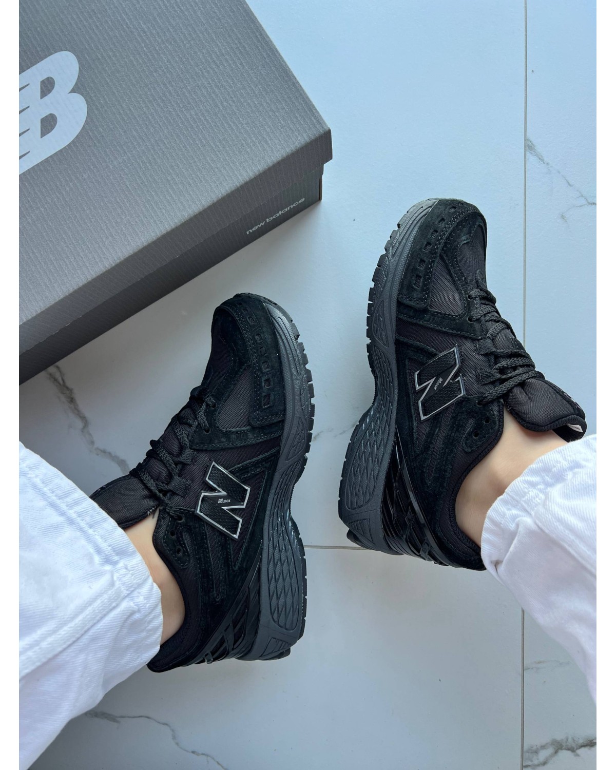 New Balance 1906R Cordura Full Black Purple
