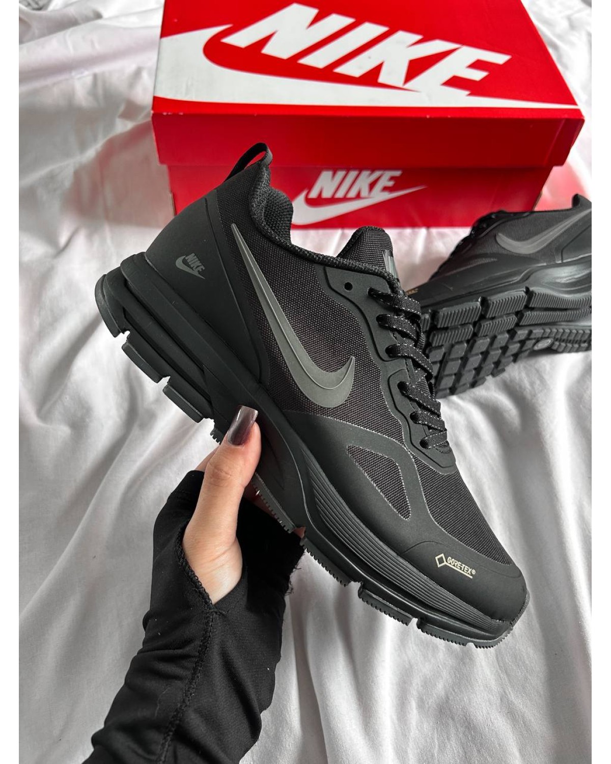 Nike Structure 26 'Black Anthracite' gore-tex