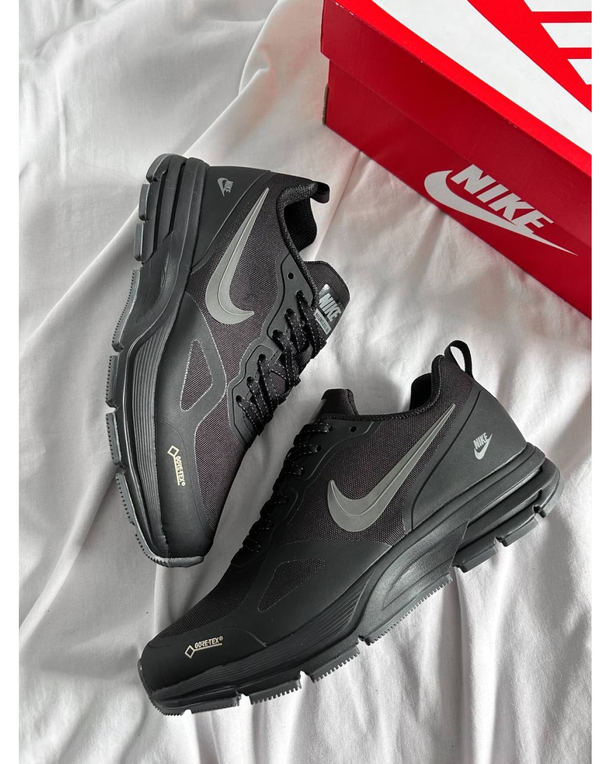 Nike Structure 26 'Black Anthracite' gore-tex