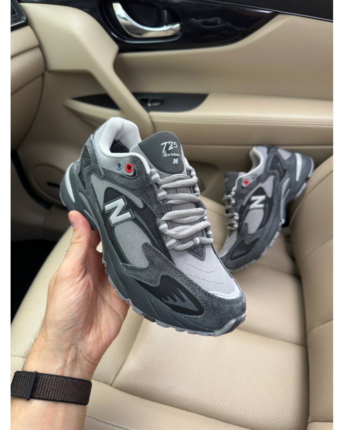 New Balance 725 Dark Grey Thermo