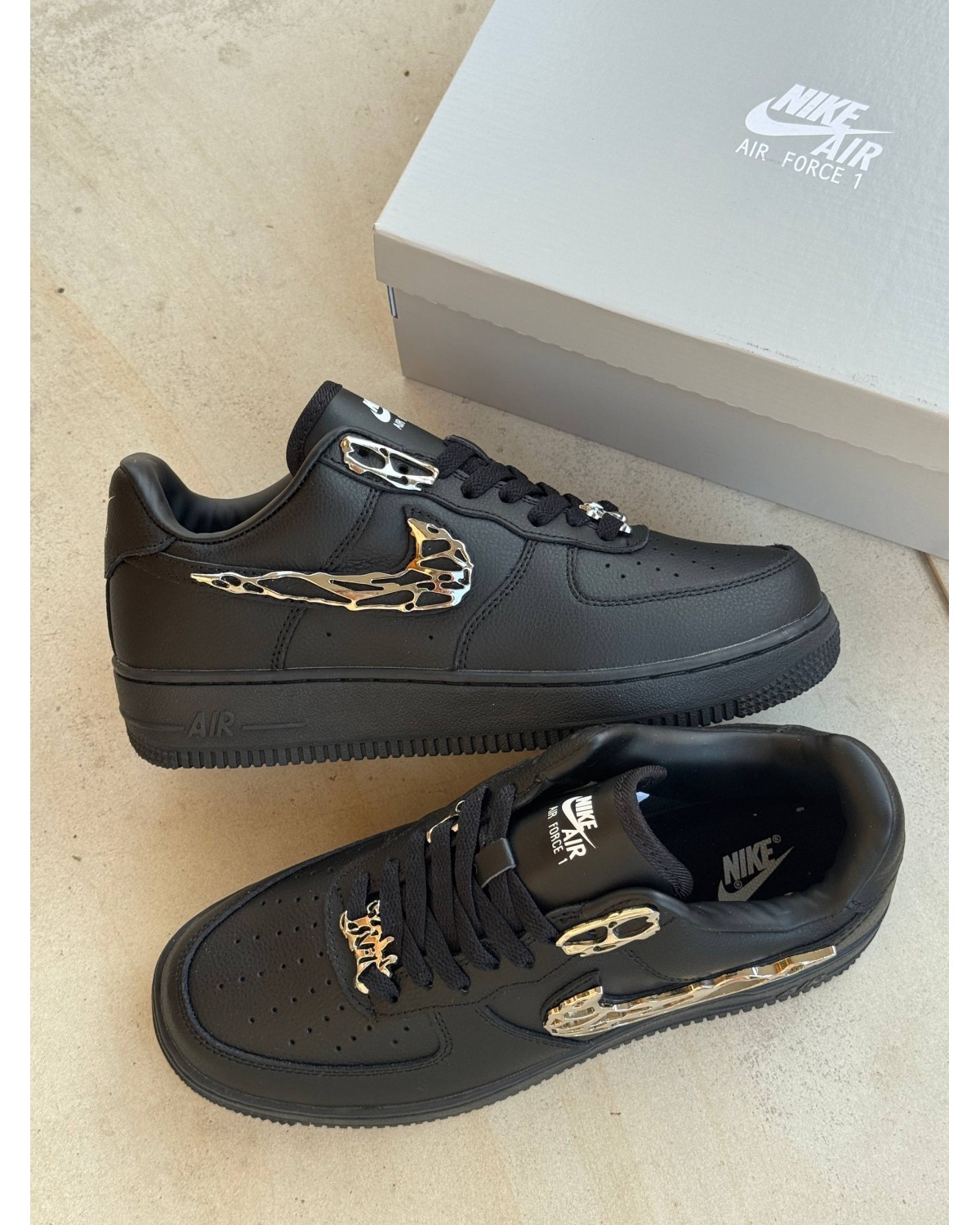 Nike Air Force 1 Low Black ‘Molten Metal Swoosh ‘