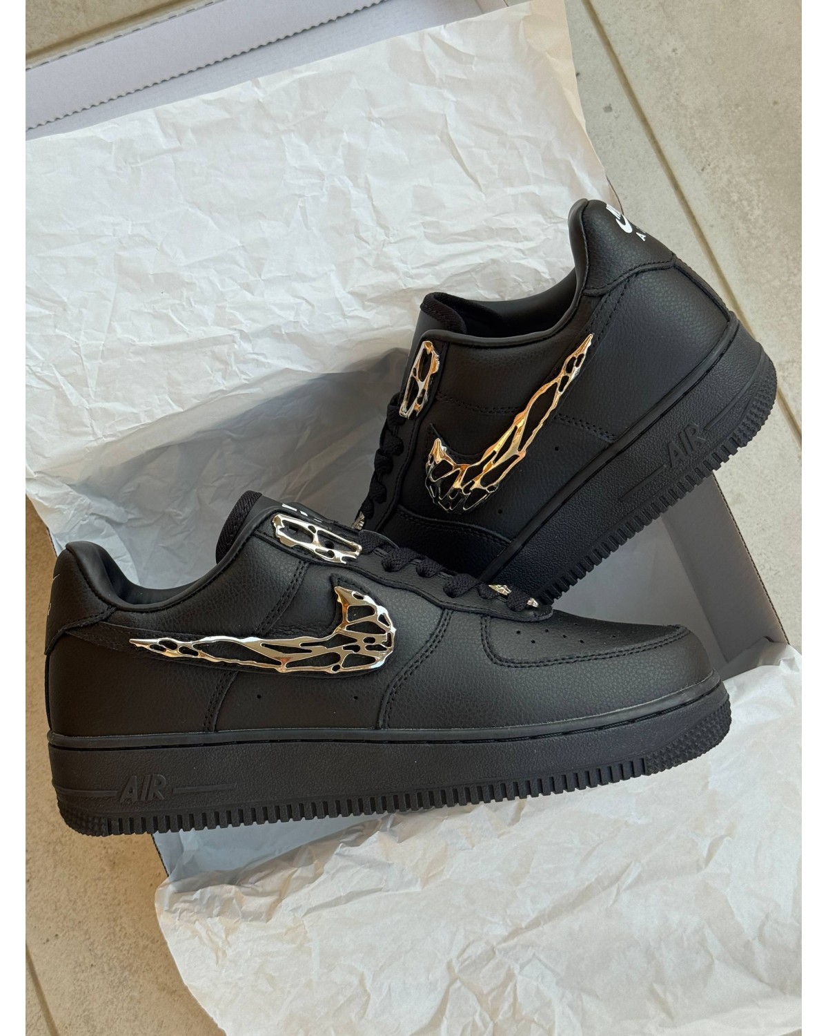 Nike Air Force 1 Low Black ‘Molten Metal Swoosh ‘
