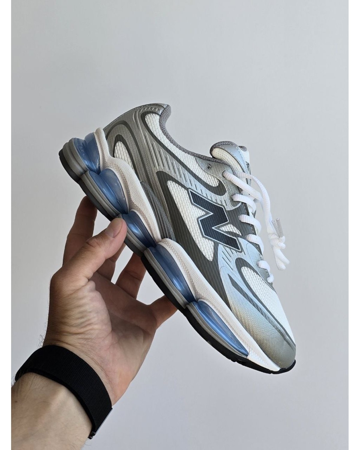 New Balance 2000 Grey Blue