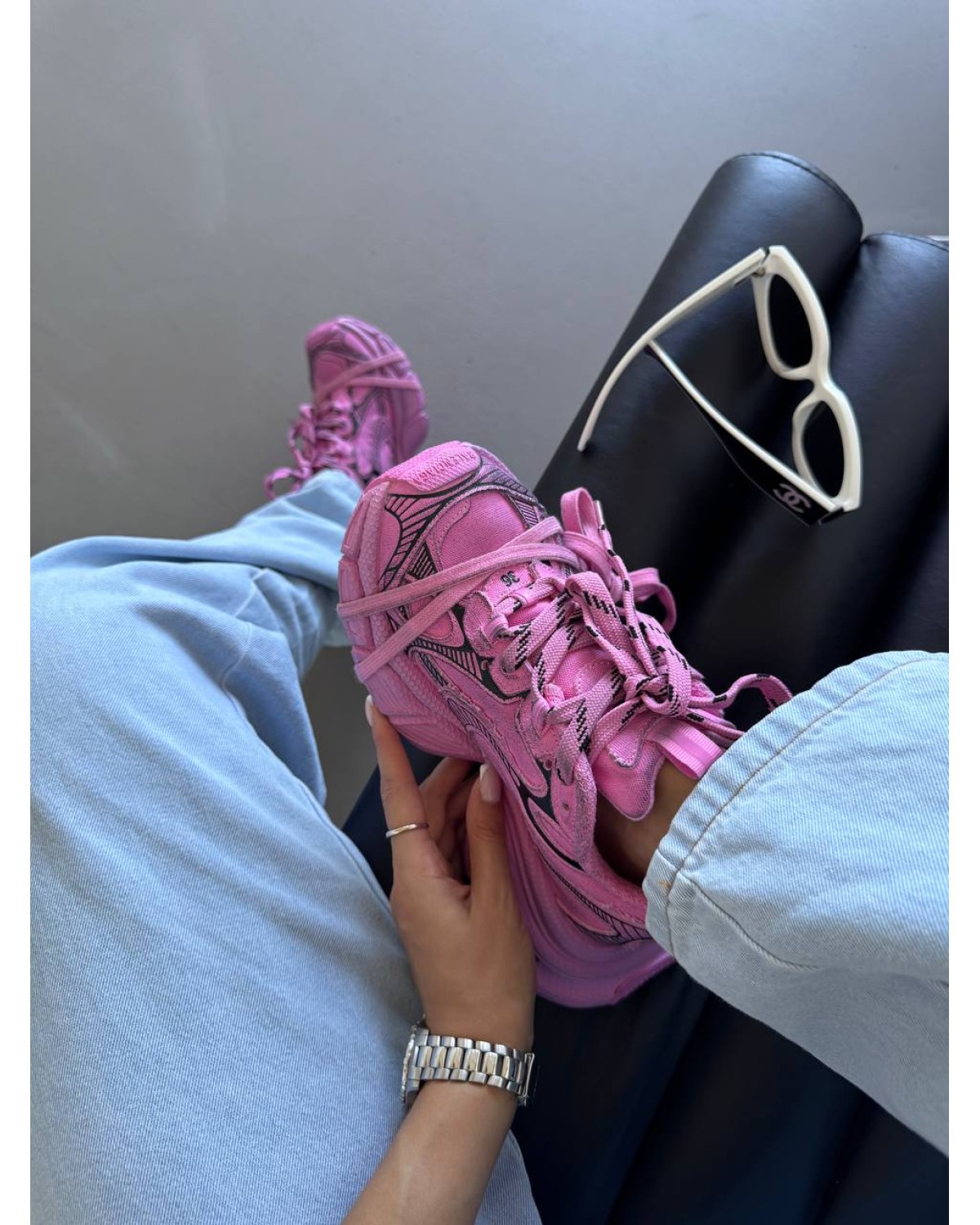 Balenciaga 3XL Vintage Pink / Black