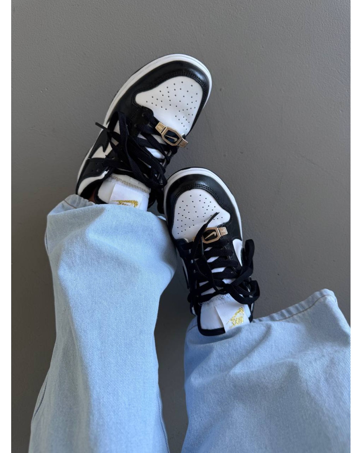 Nike SB Dunk “World Champ”