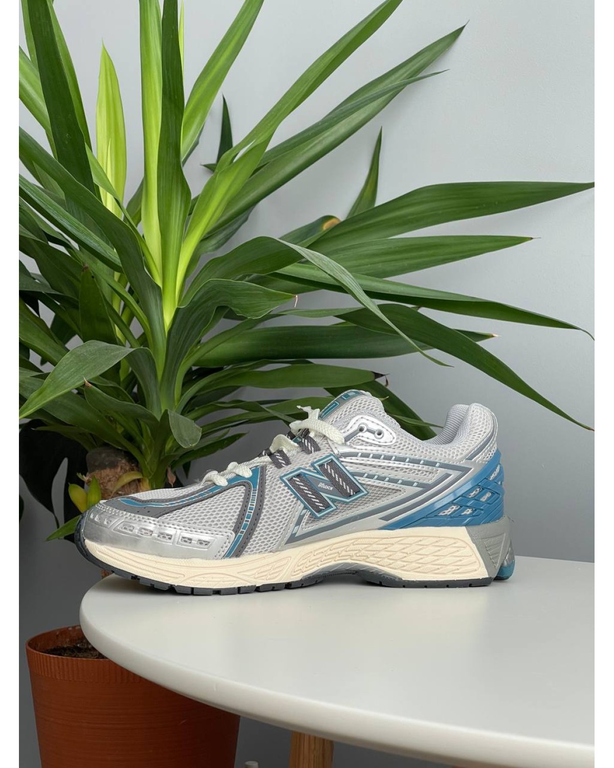New Balance 1906R Silver Metallic Terrarium