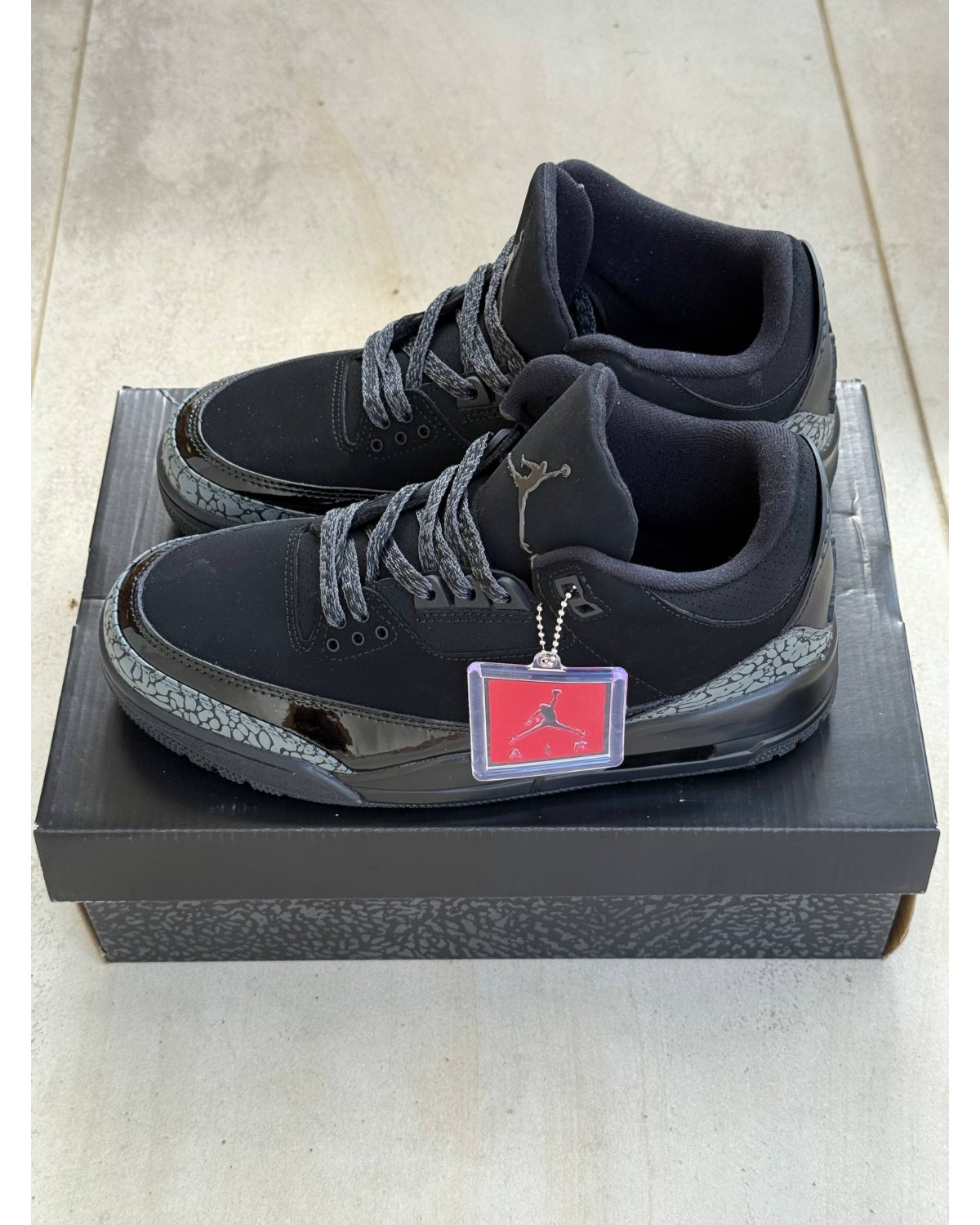 Jordan Retro 3 Black Cat