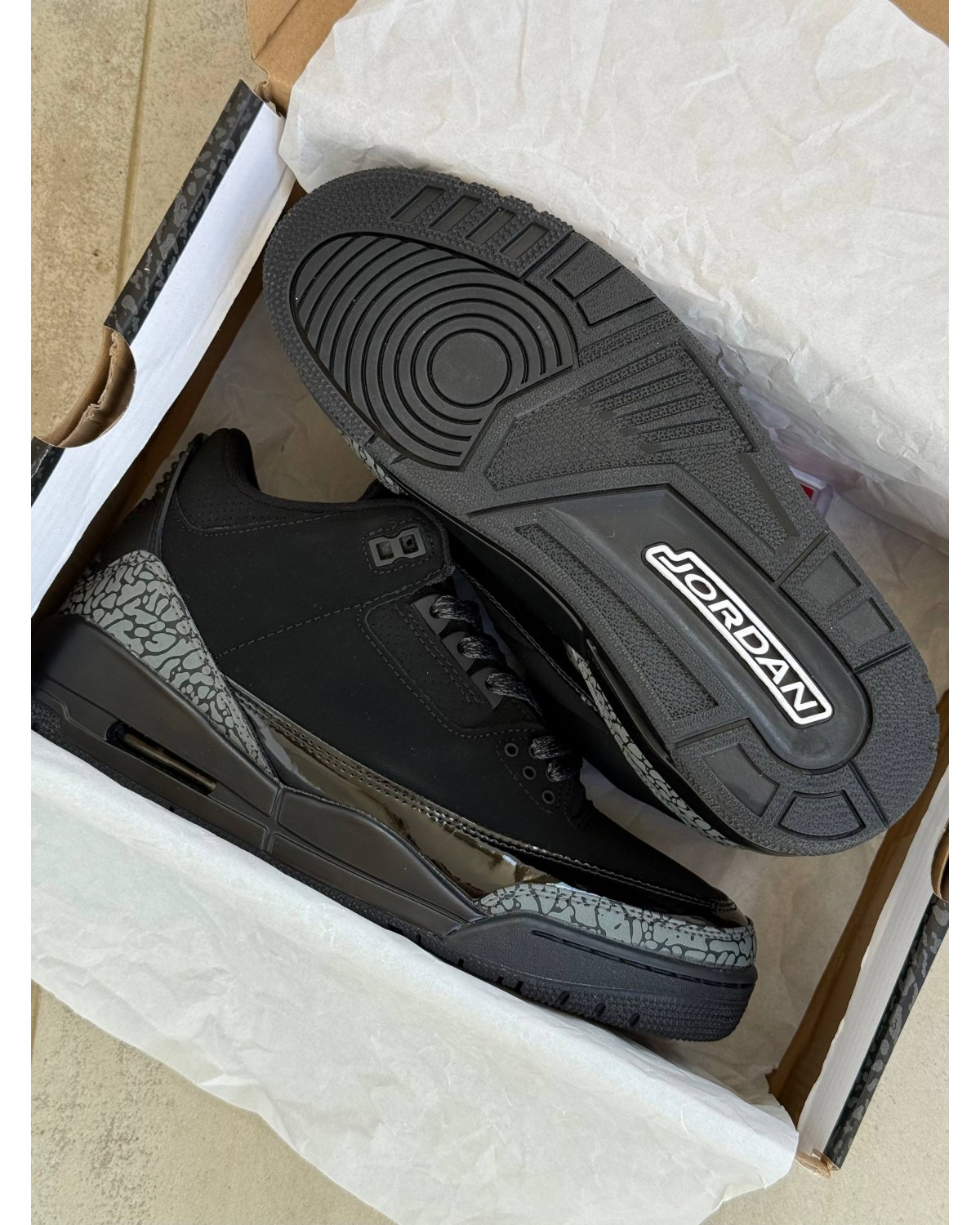 Jordan Retro 3 Black Cat