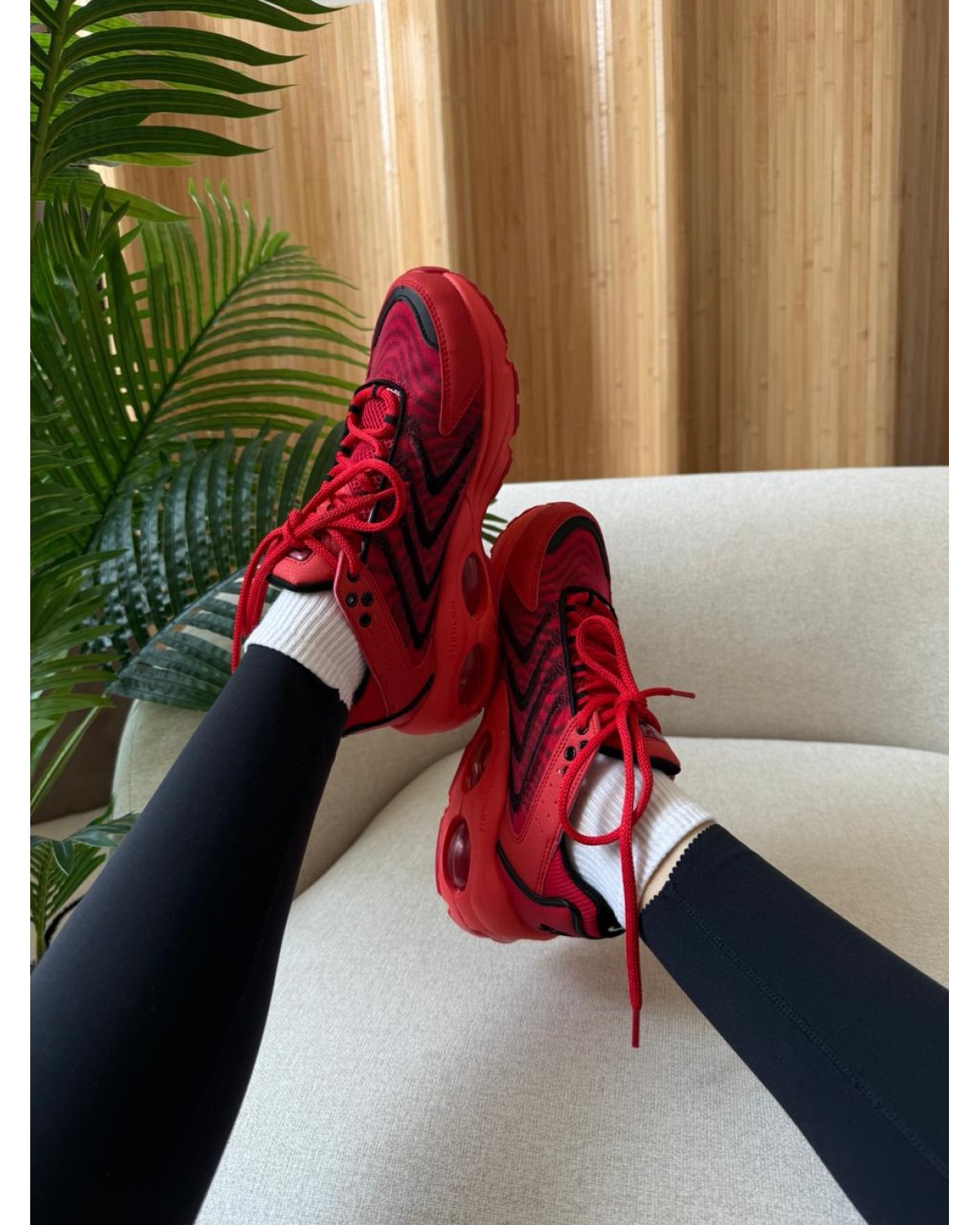 Nike Air Max TW Total Red