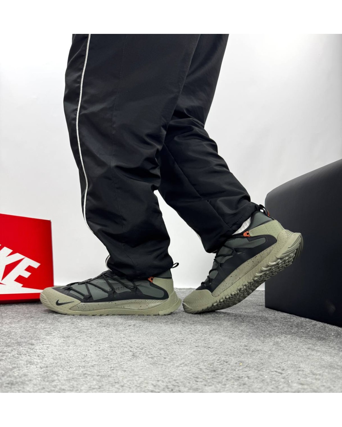 Nike ACG Terra Antarktik Low Khaki Black