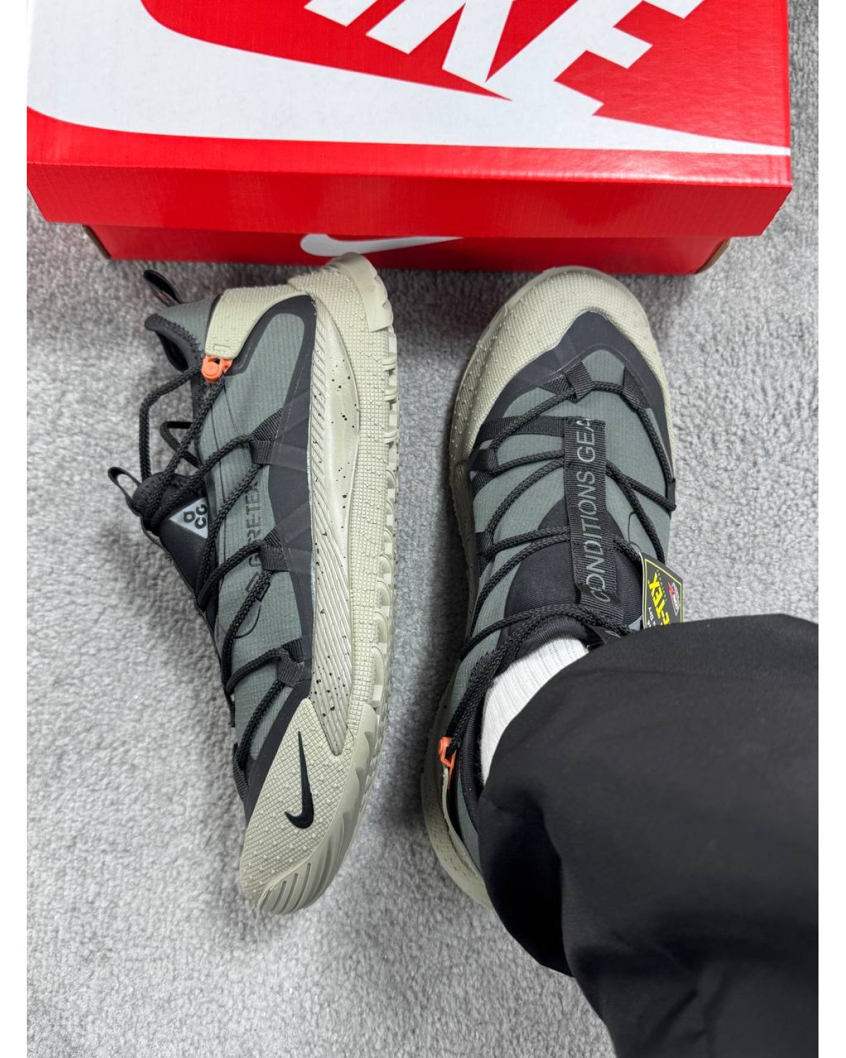 Nike ACG Terra Antarktik Low Khaki Black