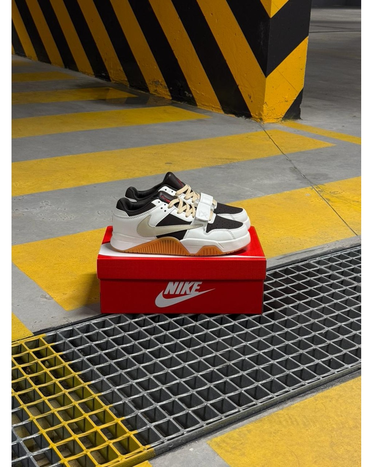 Travis Scott X Nike Jordan Cut The Check Reverse Mocha