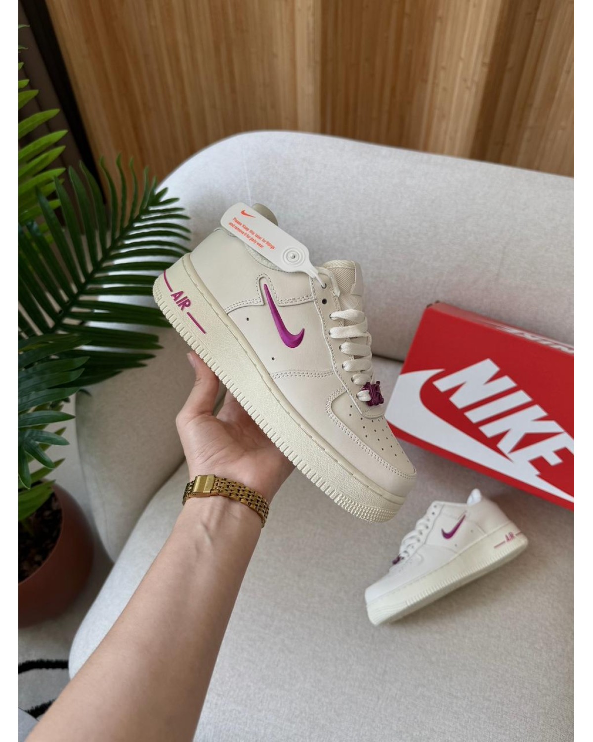 Nike Air Force 1’07SE Coconut Mink/ Playful Pink
