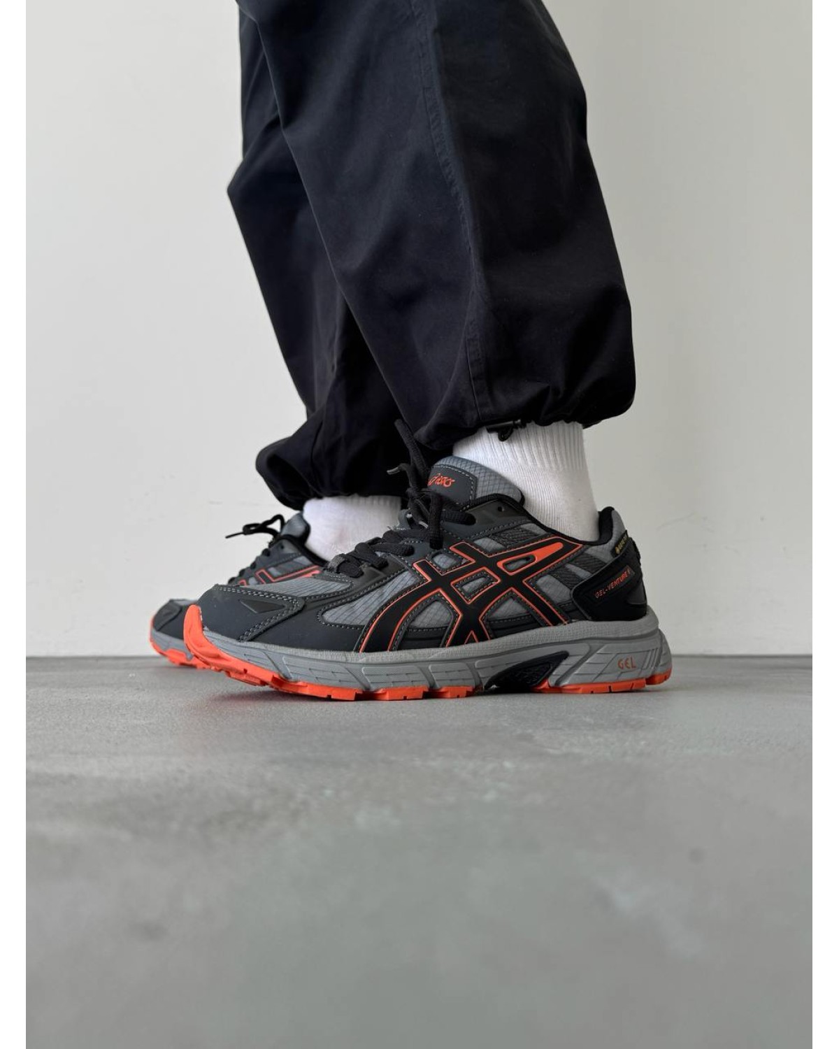 Asics Gel-Venture 6 Grey/Orange Gore-Tex