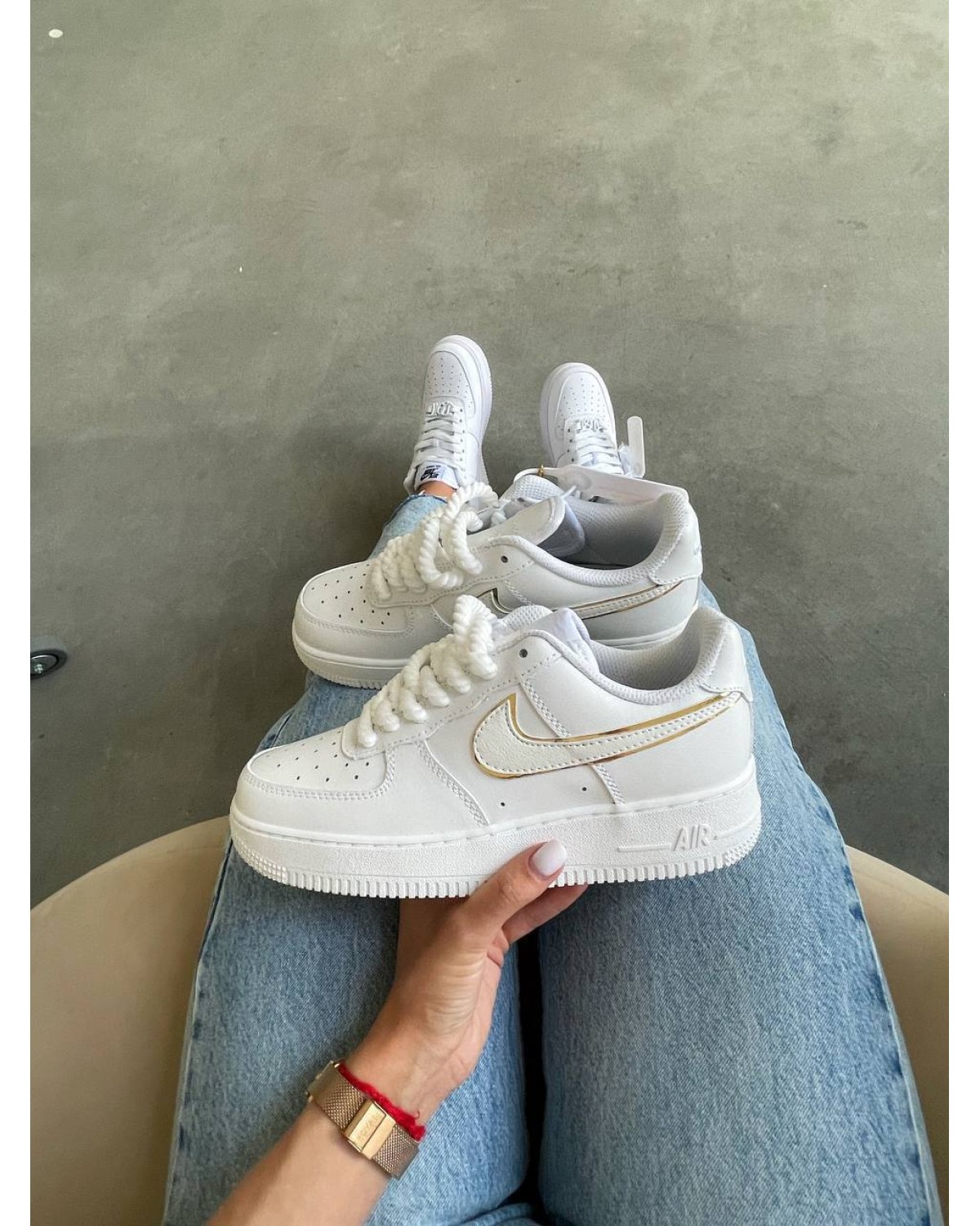 Nike Air Force 1 07 Essential White Gold