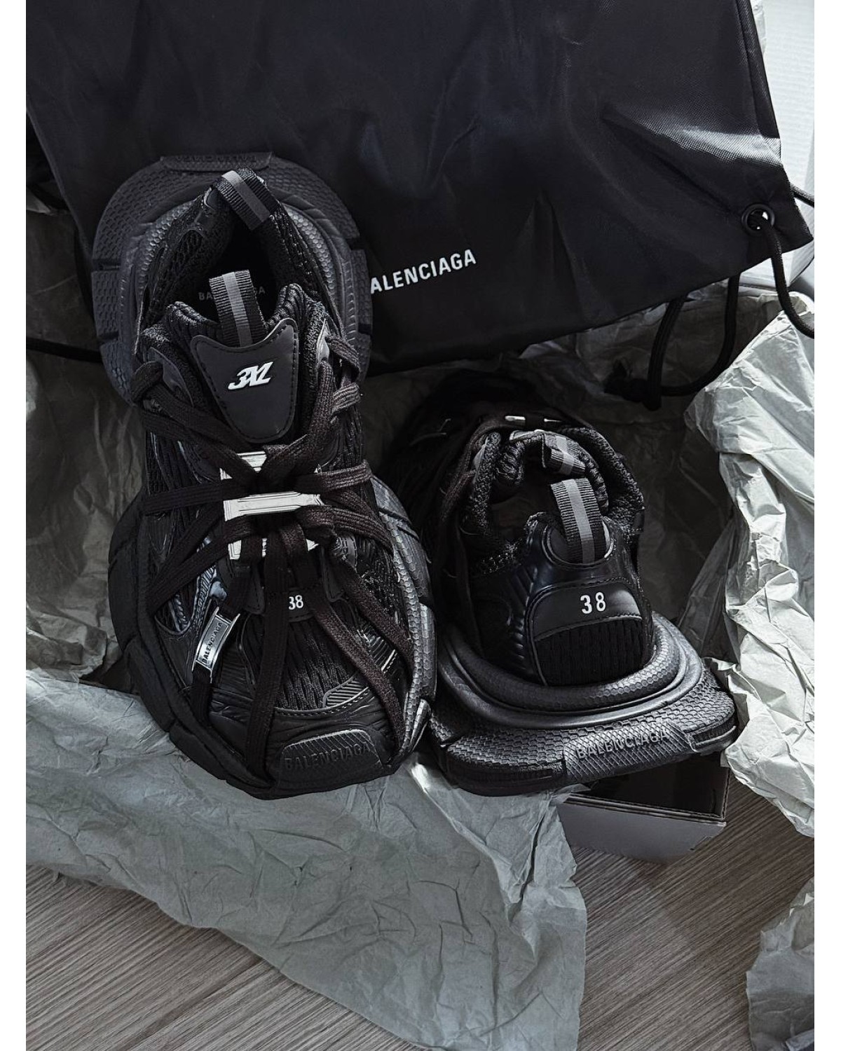 Balenciaga GB 3xl Extreme Laces B Trainers in Black