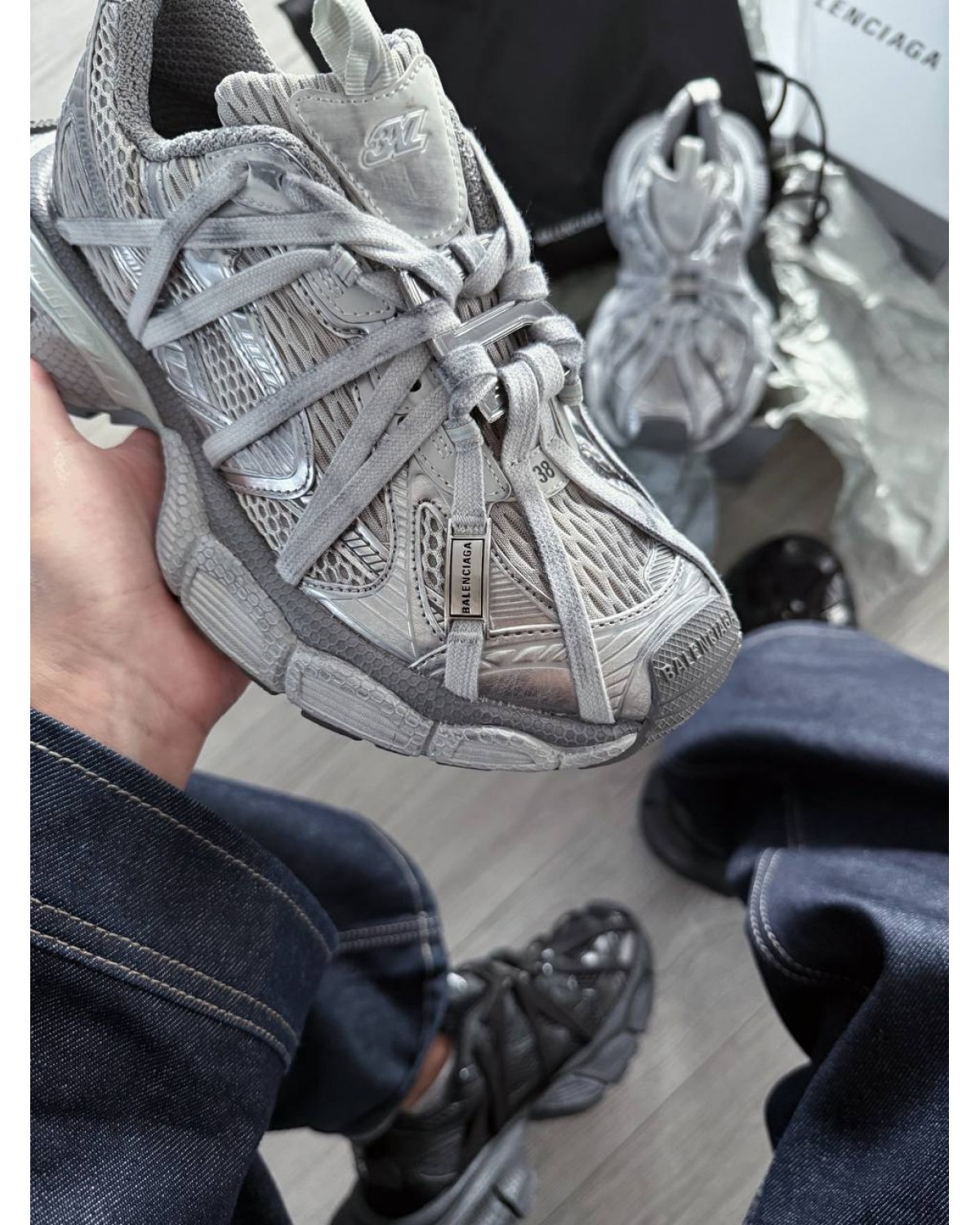 Balenciaga GB 3xl Extreme Laces B Trainers in Grey