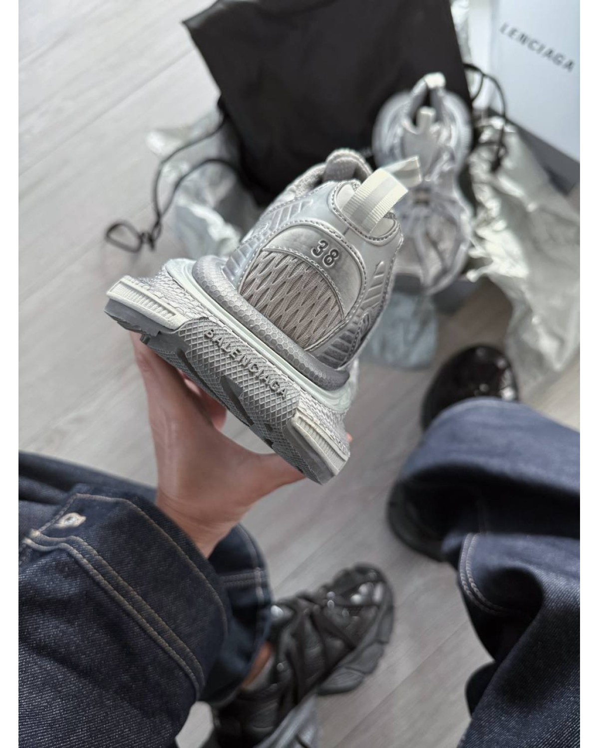 Balenciaga GB 3xl Extreme Laces B Trainers in Grey