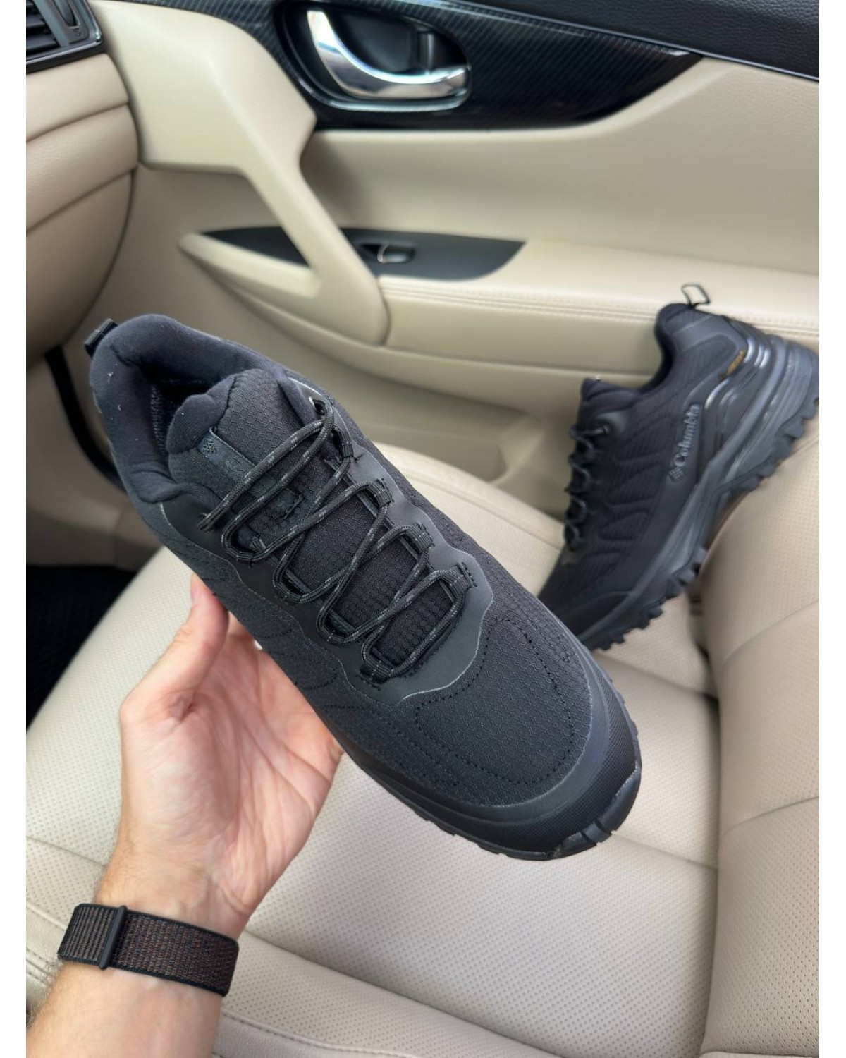Columbia Gore-Tex Dark Grey